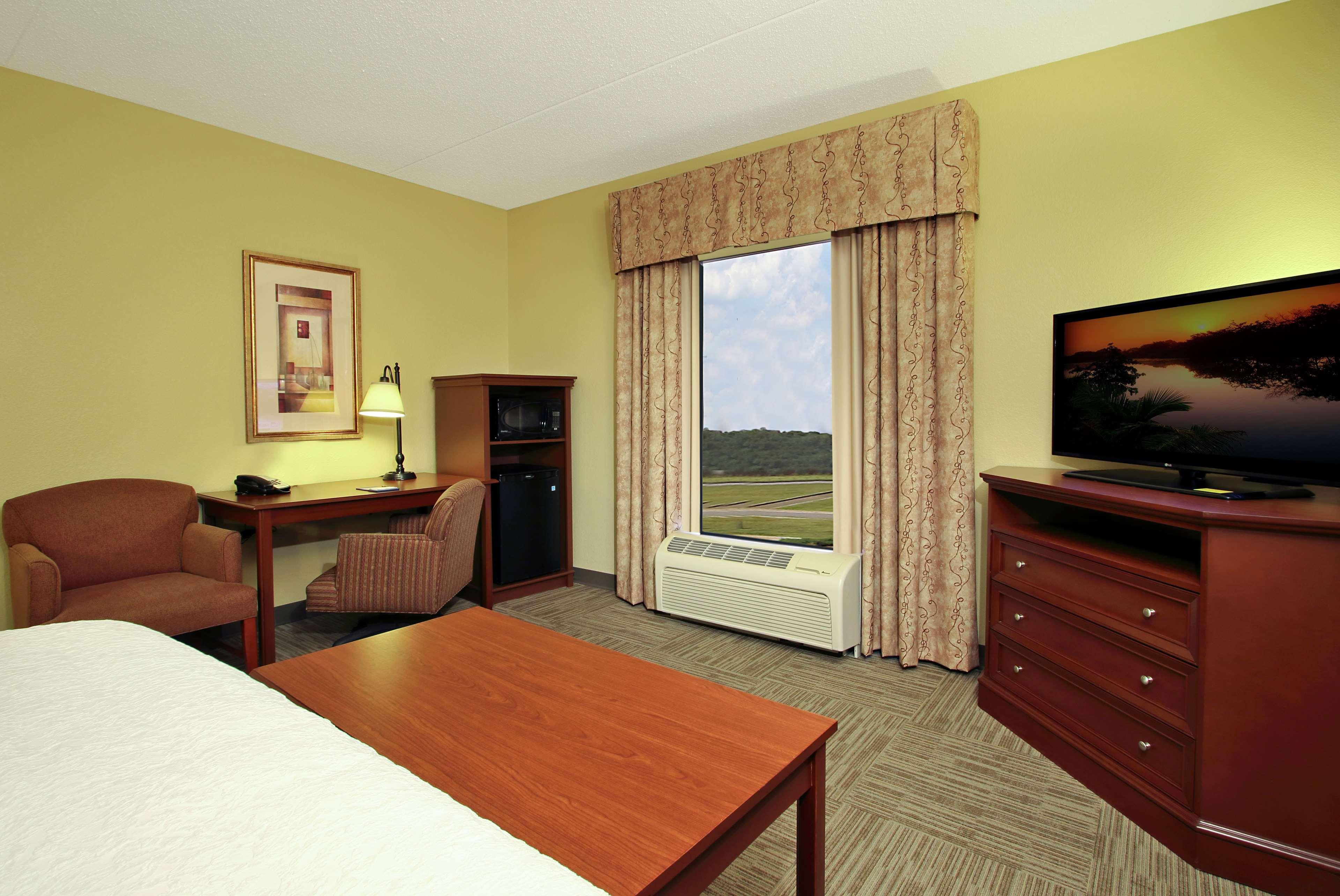 Hampton Inn & Suites Murray Exterior foto